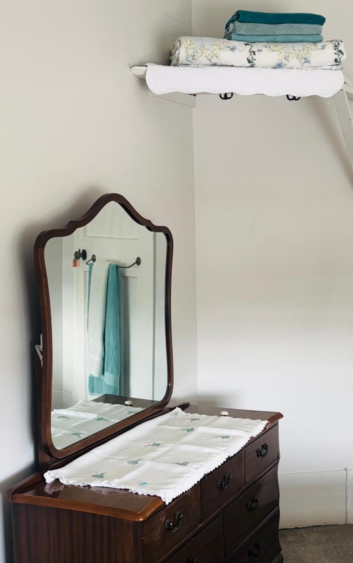 Wayne'S World Westport Hostel ภายนอก รูปภาพ